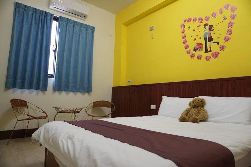 Hengchun 101 Hotel Bagian luar foto